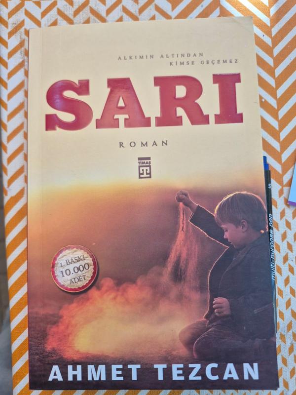 Sarı kapak görseli