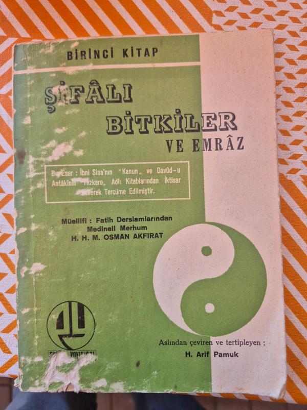 Şifalı bitkiler ve emraz kapak görseli